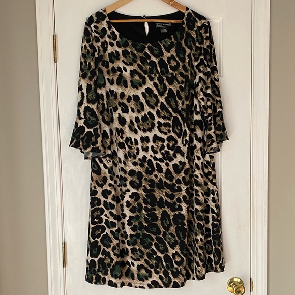 Jessica Howard Plus Size Animal Print Dress NWT - Picture 3 of 5